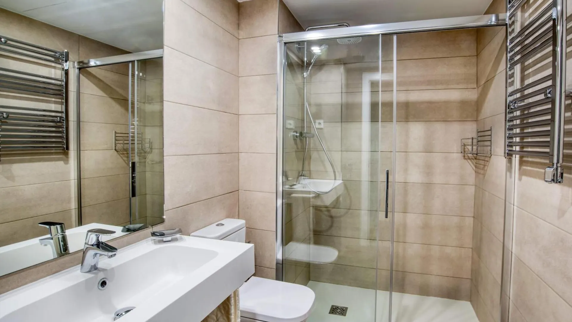 Penthouse On The First Line Apartment Platja d'Aro