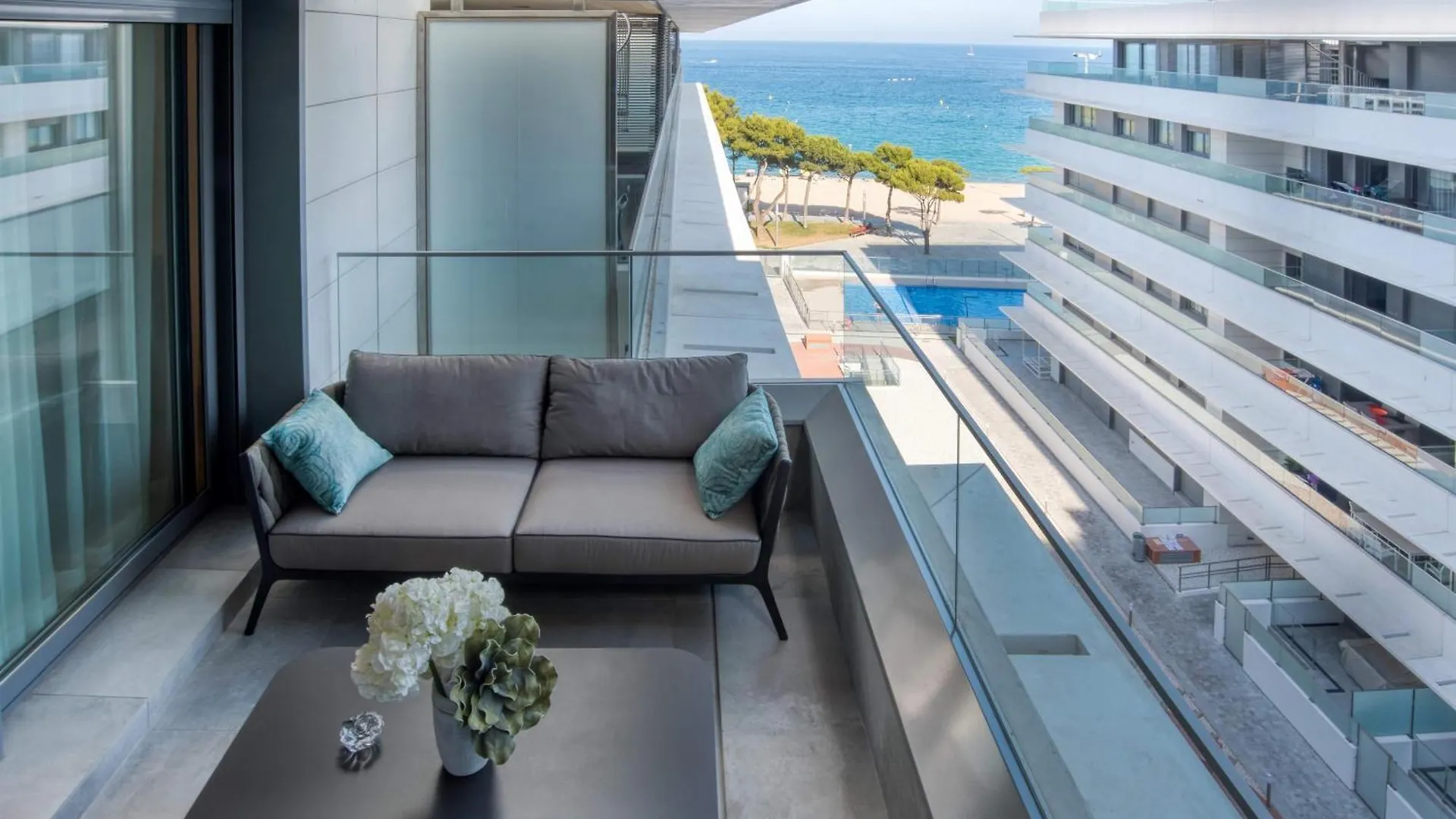 Penthouse On The First Line Apartment Platja d'Aro