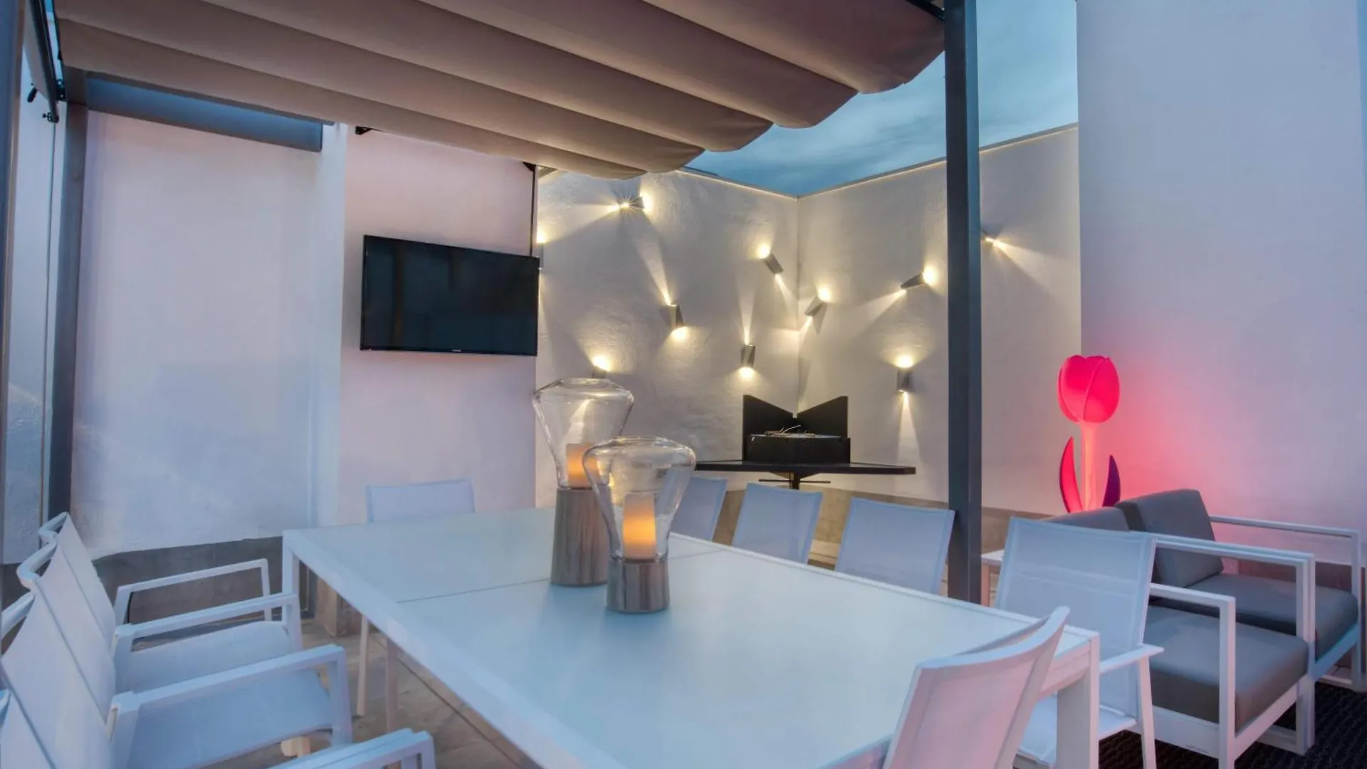 Penthouse On The First Line Apartment Platja d'Aro Spain